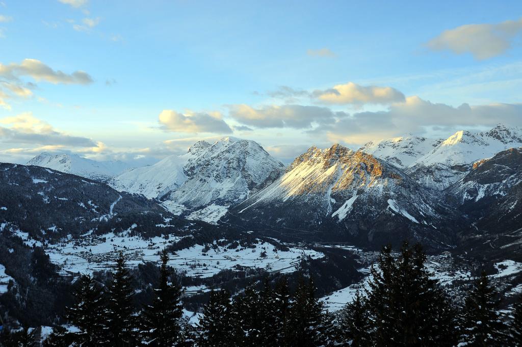 Albergo Stelvio Бормио Экстерьер фото