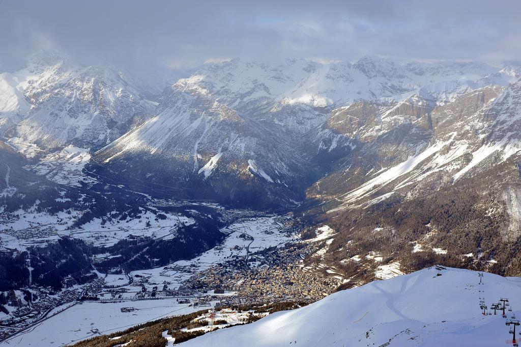 Albergo Stelvio Бормио Экстерьер фото