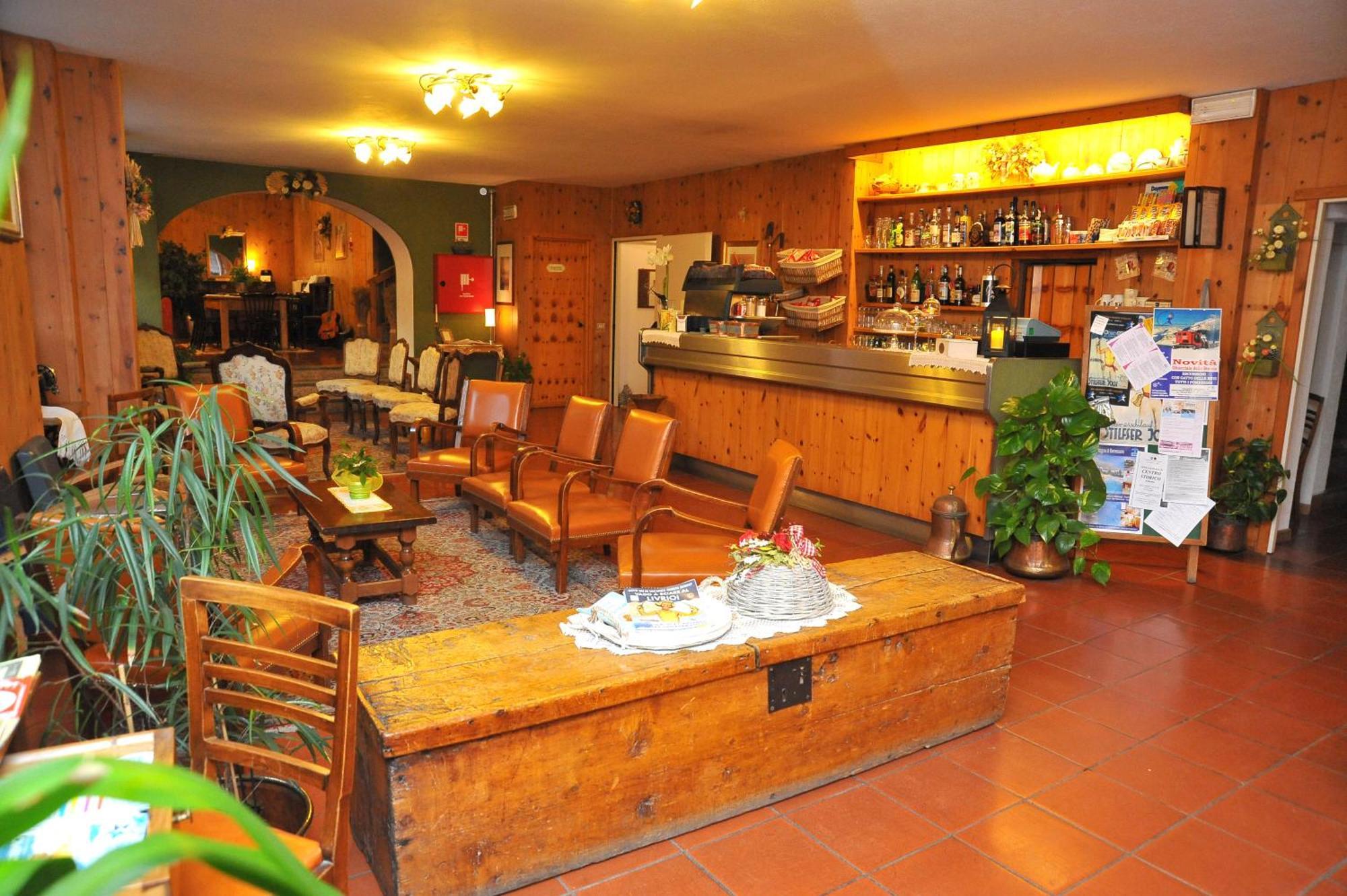 Albergo Stelvio Бормио Экстерьер фото